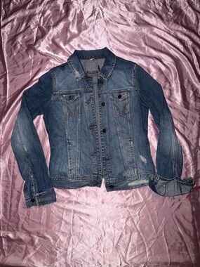 Y2K Hollister Denim Jacket with Distressed Accents